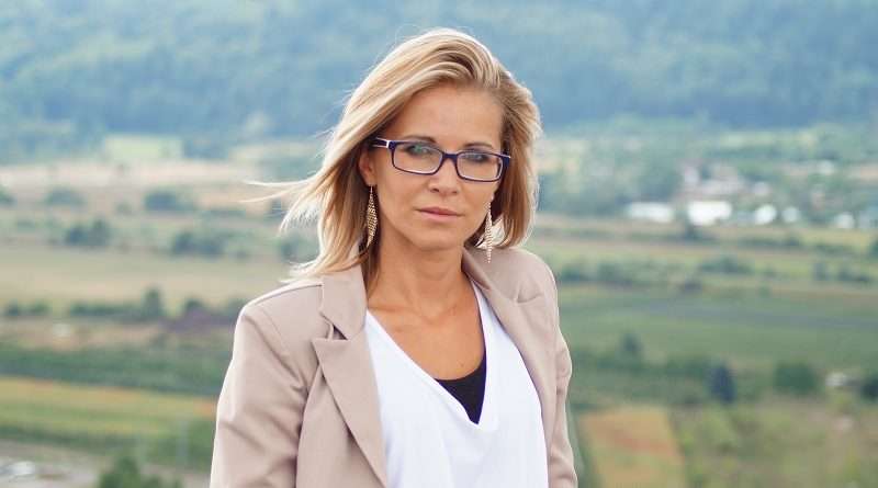 Preverite proizvajalca ter sestavine v kremi proti gubicam